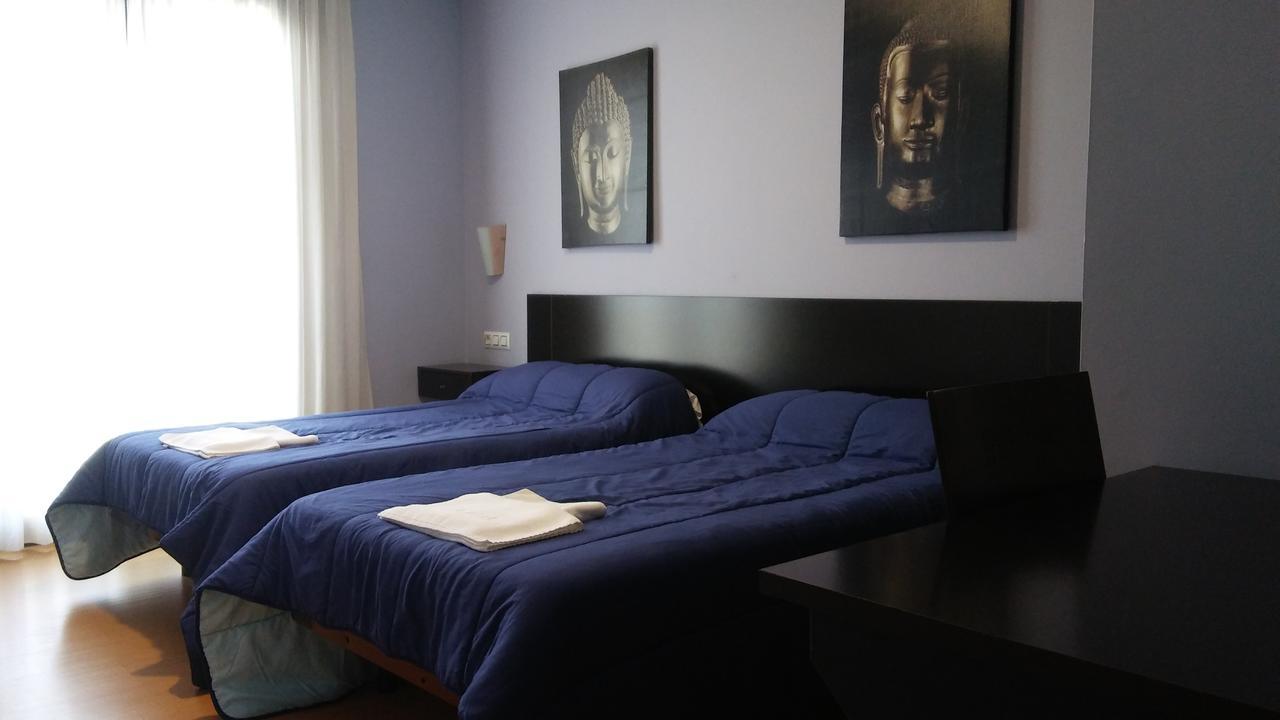 אורנסה Hostal Restaurante Vial מראה חיצוני תמונה